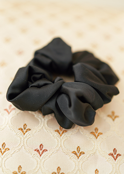 Шовкова стрічка для волосся