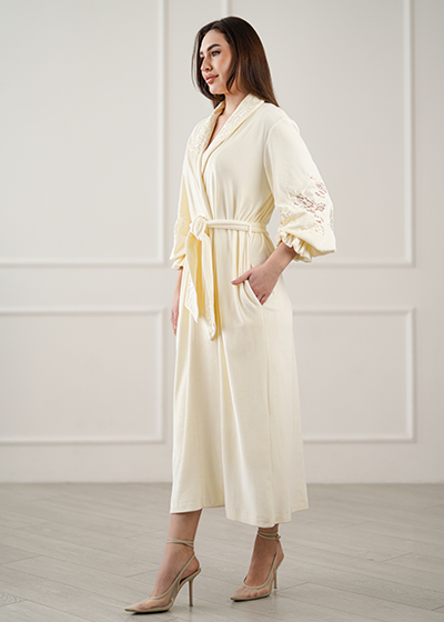 Велюровий халат Innsbruck з мереживом