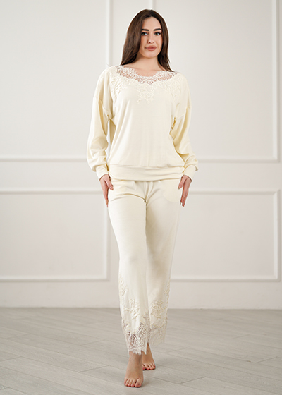 Велюрові штани Innsbruck з мереживом