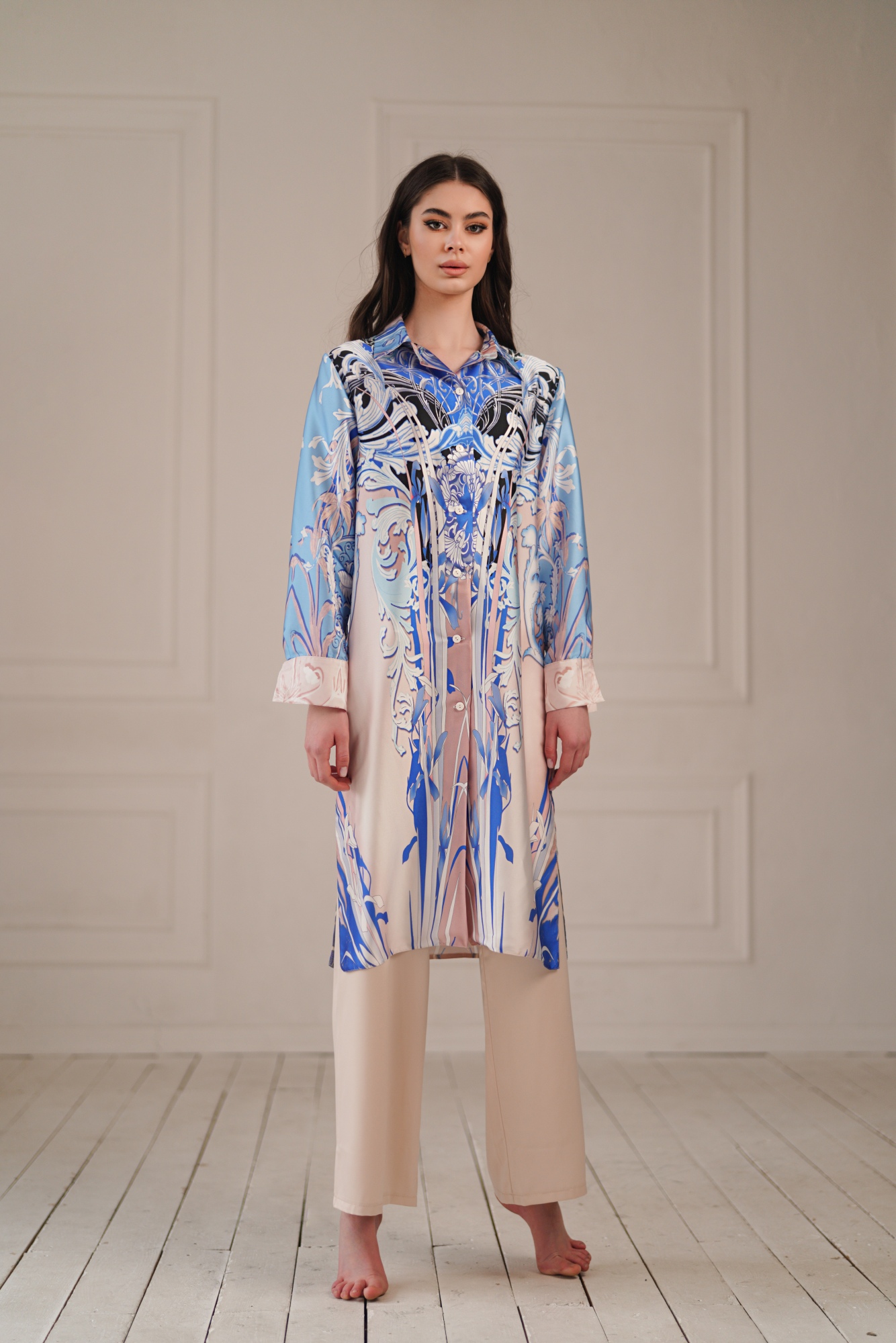 Шовковий халат Lotus